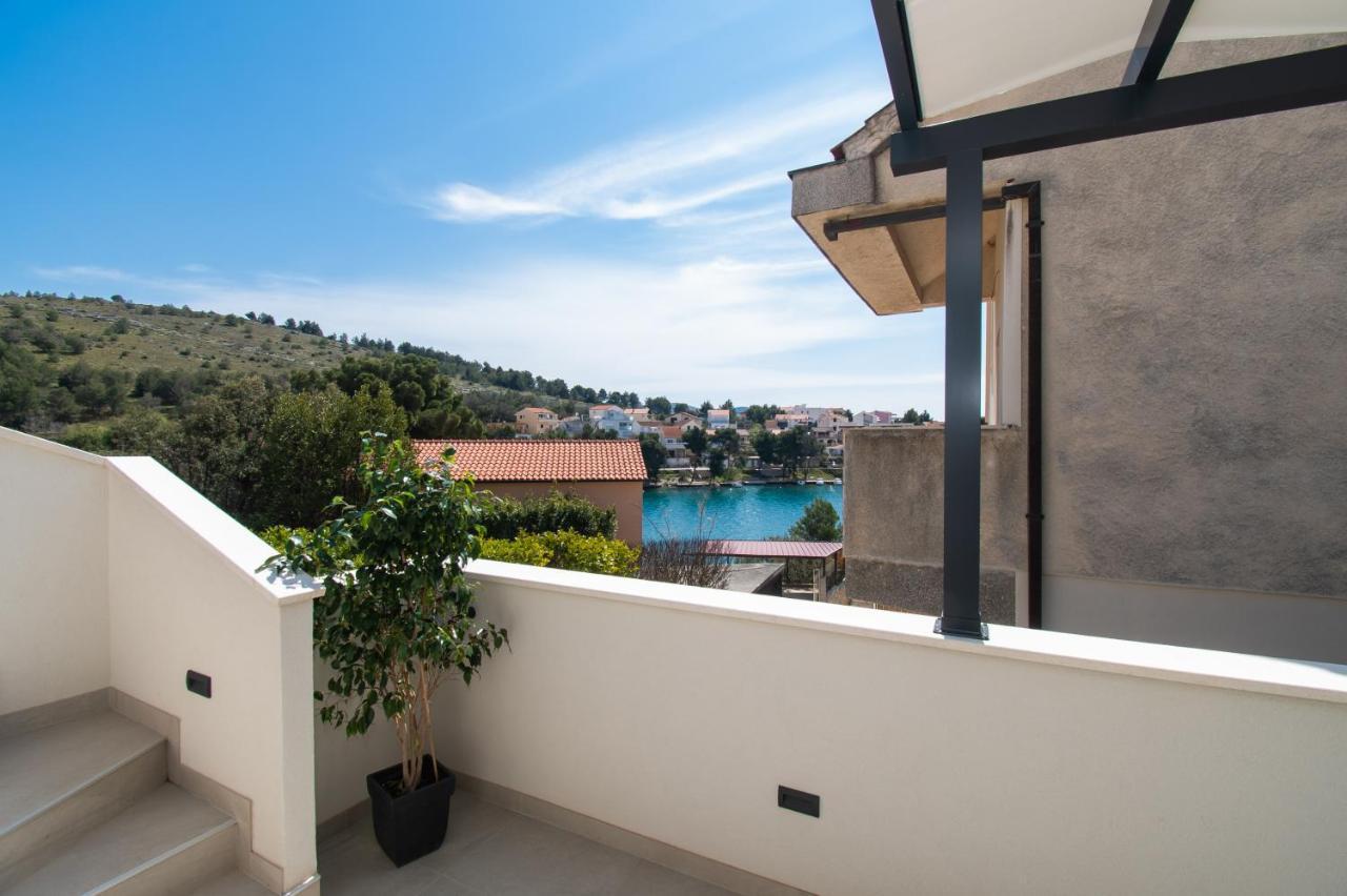 Apartmani Monika Zaboric Bagian luar foto