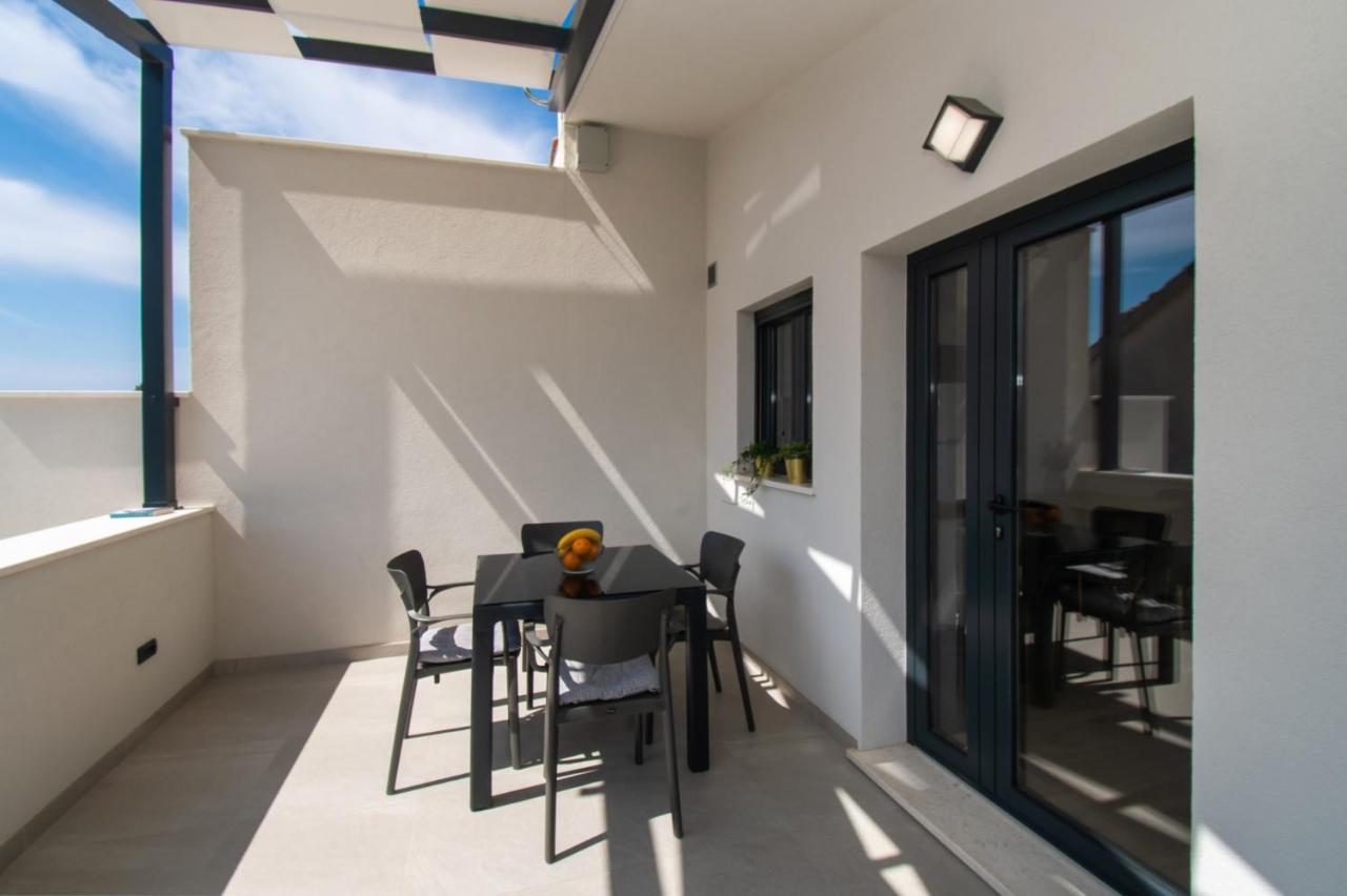 Apartmani Monika Zaboric Bagian luar foto