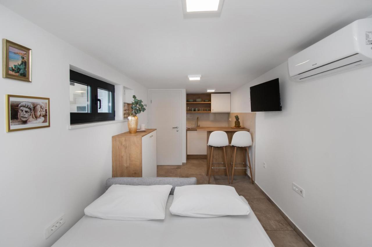 Apartmani Monika Zaboric Bagian luar foto
