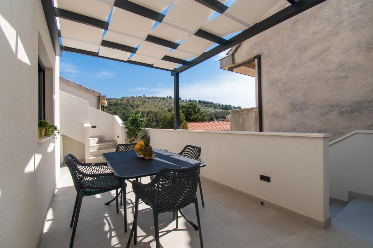 Apartmani Monika Zaboric Bagian luar foto